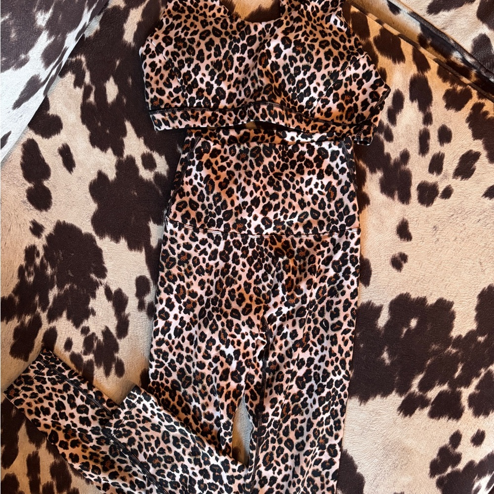Leopard Print Women's Athletic set